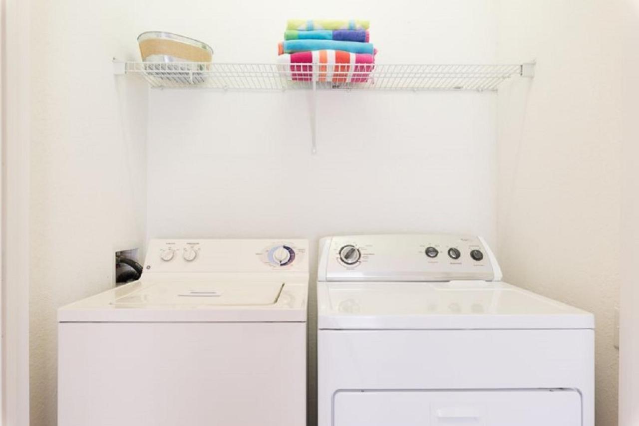 Luxurious Condo - Just 2 Miles From Disney #404 Orlando Exteriör bild