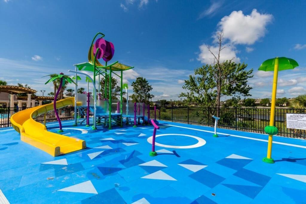 Luxurious Condo - Just 2 Miles From Disney #404 Orlando Exteriör bild